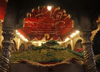 Lal Shahbaz Qalandar