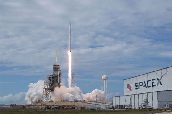 Watch Elon Musk announce SpaceX’s first Moon passenger today at 6PM PT