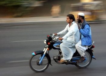 Pillion riding banned in Sindh [Notification]