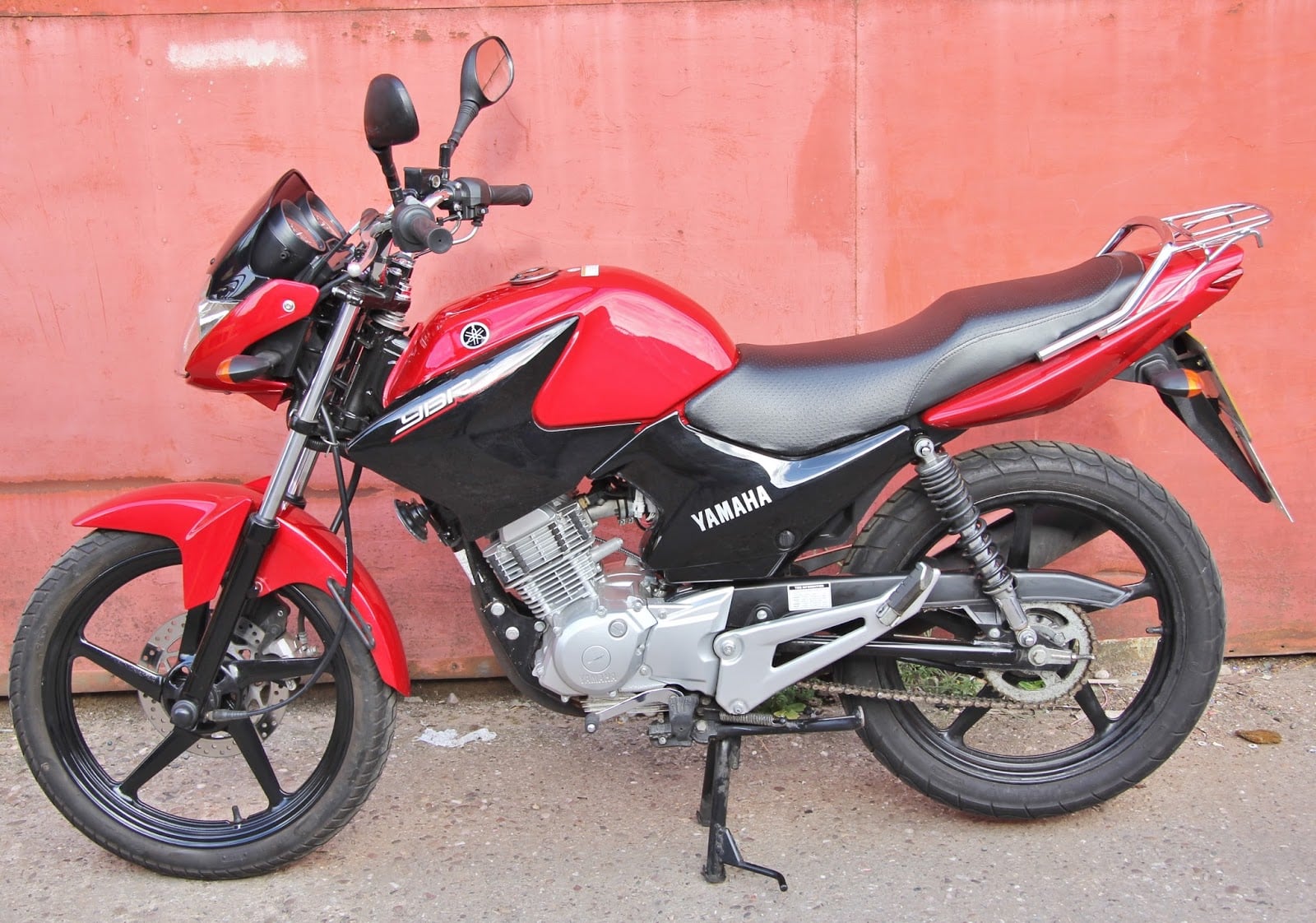 Juq 125. Yamaha YBR 125 2018. Honda YBR 125. Ямаха юбр 125 новый. YBR 125 2017.