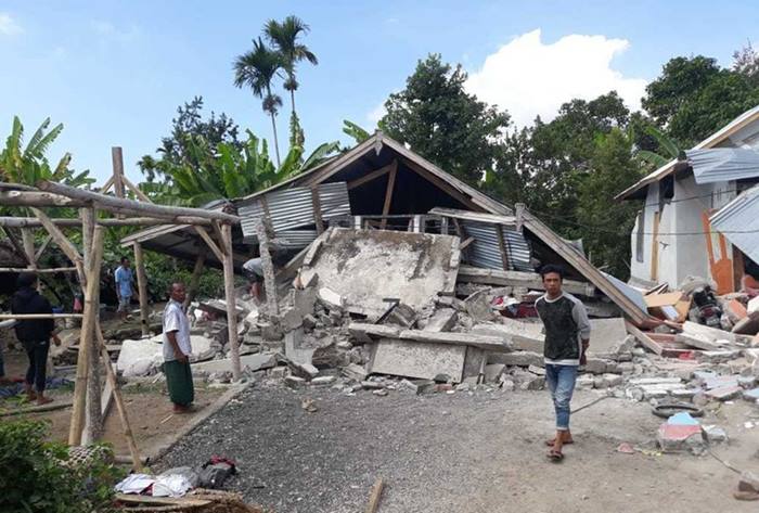 Earthquake Hits Lombok Island In Indonesia Killing At Least 14 - INCPak