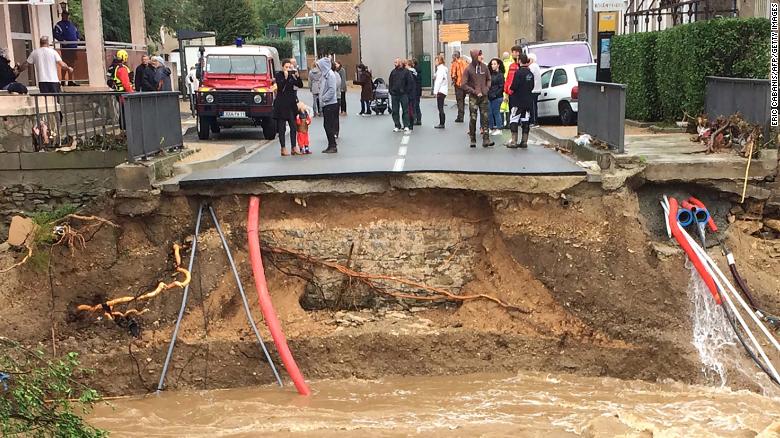 French Flood death toll has reached to 13