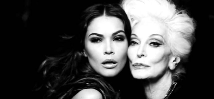 GORGEOUS OLDER FEMALE FASHION MODELS