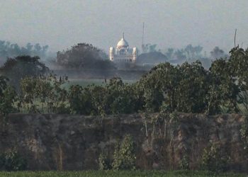 India and Pakistan agreed to Build Kartarpur Corridor