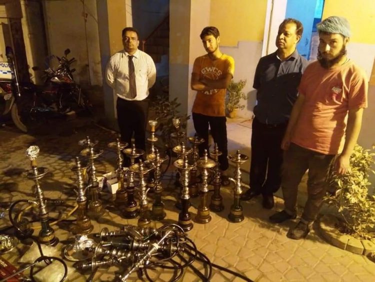 Police have arrested four people and recovered 20 sheesha and other material.