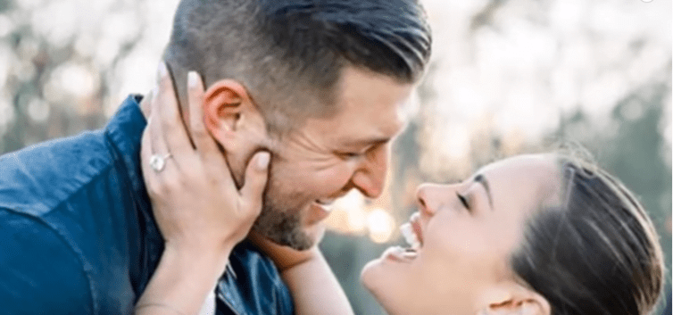 Demi-Leigh Miss Universe 2017 Engaged to Tim Tebow