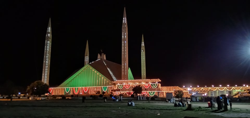 Realme 3 Rear Camera Result: Faisal Masjid, Islamabad