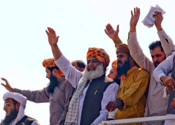 JUI-F 'Azadi March' Plan B execution underway