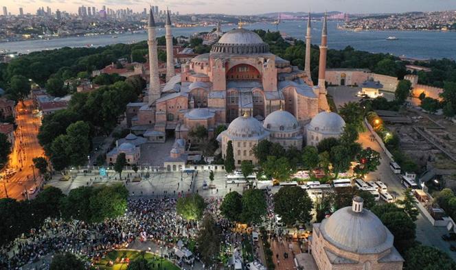 Hagia Sophia Holds First Prayer In 86 Years INCPak