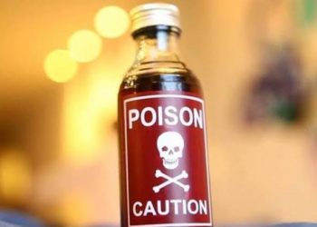 fathers poisons kids, father poisoning kids, narowal, punjab