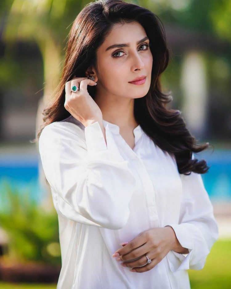 Ayeza Khan Becomes Most Followed Pakistani Celebrity On Instagram - INCPak