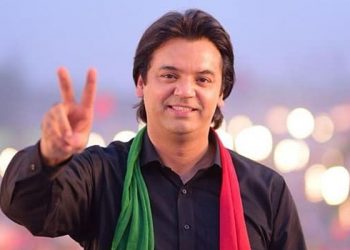 Usman Dar, Usman Dar SAPM, Usman Dar resigns