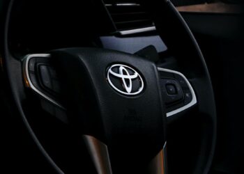 Toyota Bookings, Toyota Cars, Toyota Pakistan, Indus Motor Company, IMC