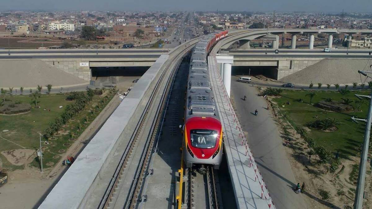 punjab-govt-revises-lahore-orange-line-metro-train-fares-incpak