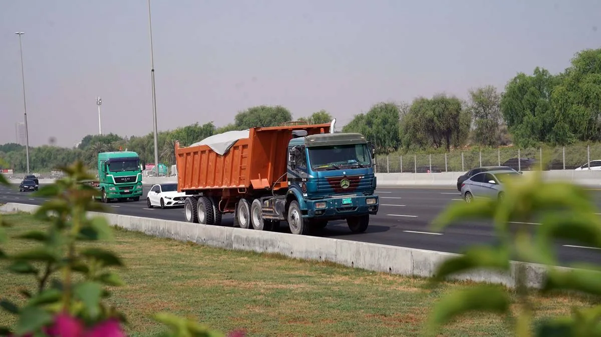 Nad Al Sheba Reserve, Dubai Truck Ban, Dubai Road