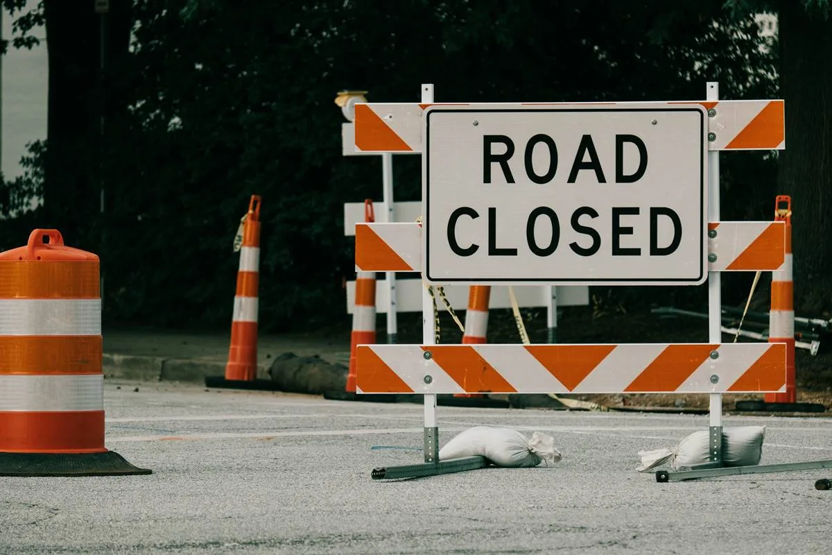 Abu Dhabi Road Closed, Sheikh Rashid Bin Saeed Street Closed