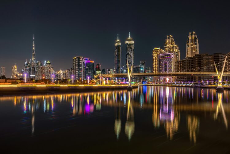 RTA Renovates Dubai Canal Bridge’s Waterfall on Sheikh Zayed Road