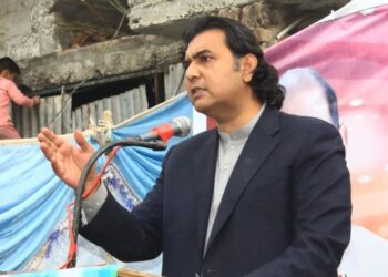 No internet means rigging has begun: Mustafa Nawaz Khokhar