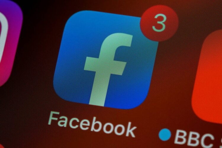 Facebook and Instagram Restored After Worldwide Outage