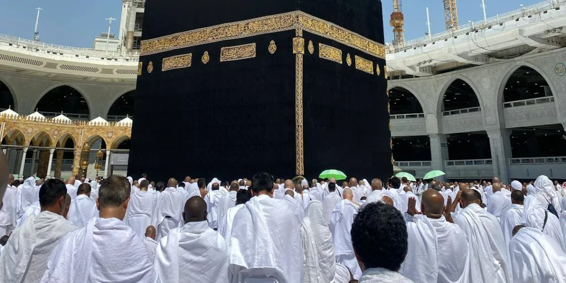 Saudi Arabia Warns Umrah Pilgrims Regarding Banned Items