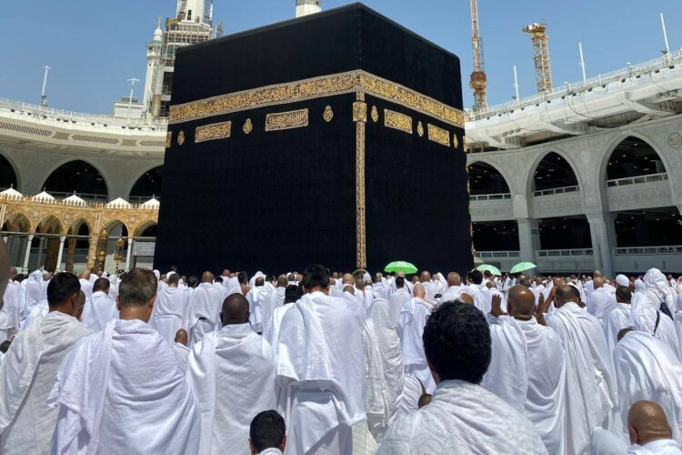 Saudi Arabia Warns Umrah Pilgrims Regarding Banned Items