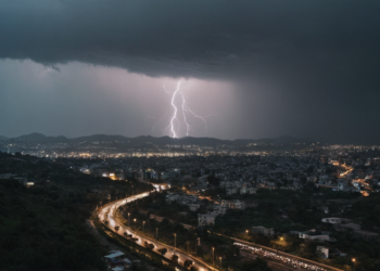 Weather Forecast: Heavy Rain, Thunderstorms to Continue in Lahore, Punjab, Until April 30