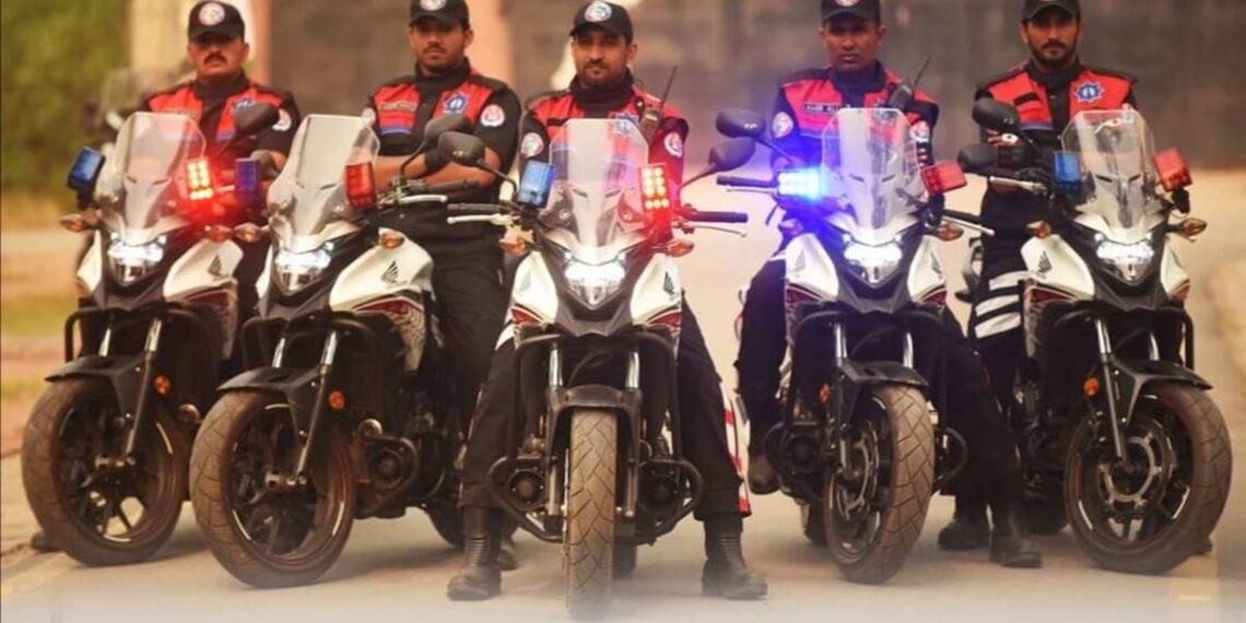 Sindh to Set Up a Dolphin Force Like Squad to Curb Karachi Street Crime