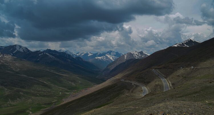 Babusar-Naran Road Now Open For Light Traffic