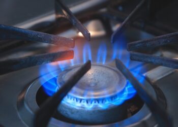 Residents Facing Low Gas Pressure in Islamabad, Rawalpindi, and Lahore