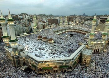 Saudi Arabia Issues Heat Warning for Hajj Pilgrims