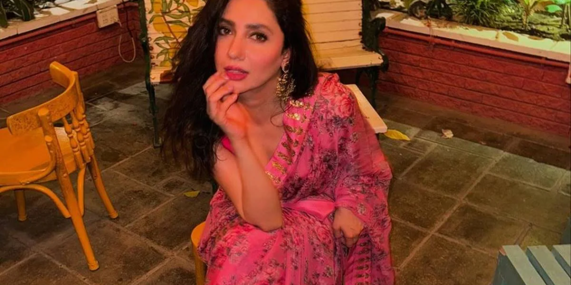 Mahira Khan Stuns Fans in Latest Pictures