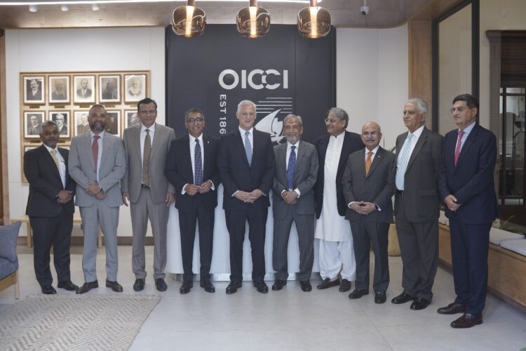 Group CEO of Standard Chartered Bank Bill Winters Visits OICCI