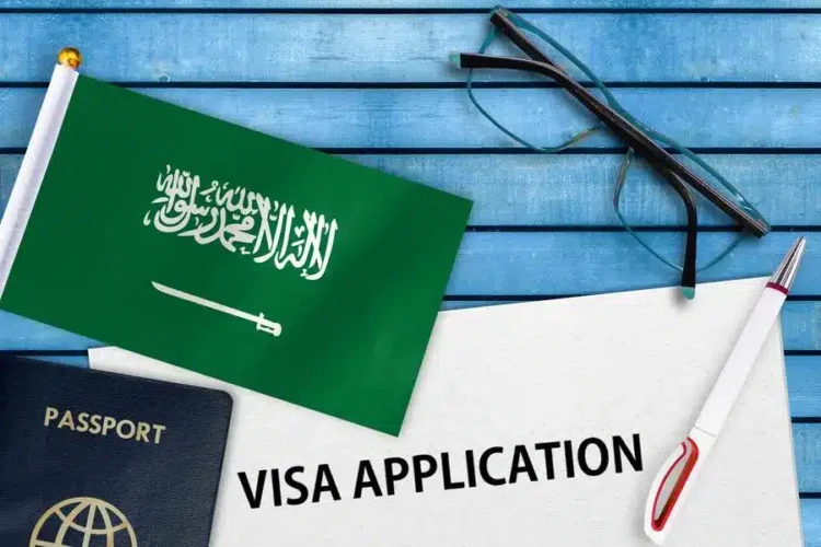 Saudi Arabia Eases Tourist Visa Requirements for Pakistani Travelers