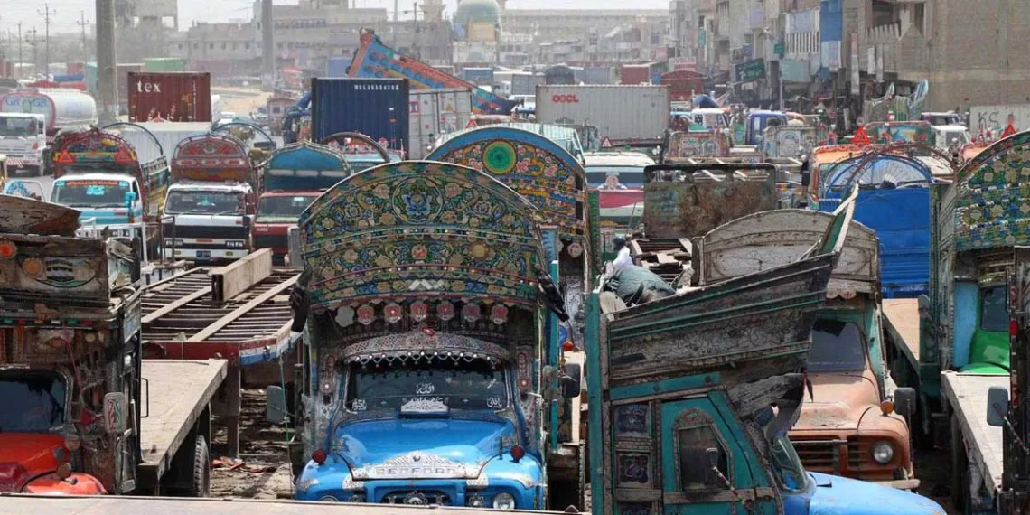 Lahore: Transporters to Protest Against Motorway Police Actions