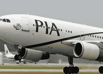 PIA Flight PK784 Leaves Toronto 3 Hours Early, Passengers Left Behind