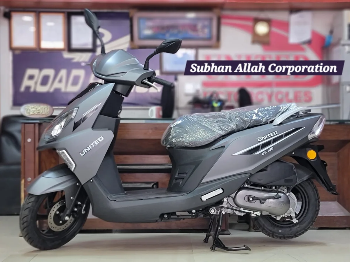 New United Scooty 100cc  Images are courtesy of Subhan Allah Corporation Lahore