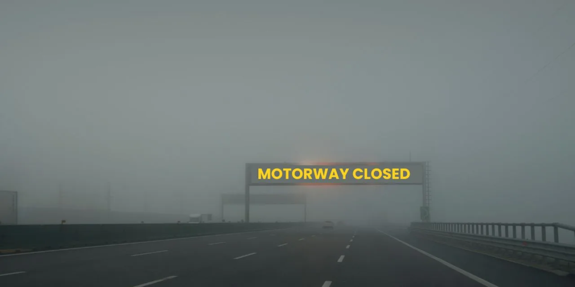 Motorways connecting Lahore Closed Due to Dense Fog and Smog